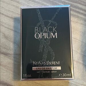Yves Saint Laurent Black Opium Eau de Parfum 30ml